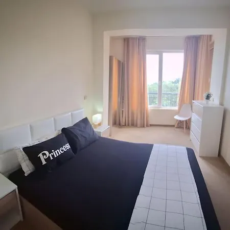Flat 147 Lejlighed *