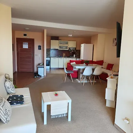 Flat 147 Golden Sands